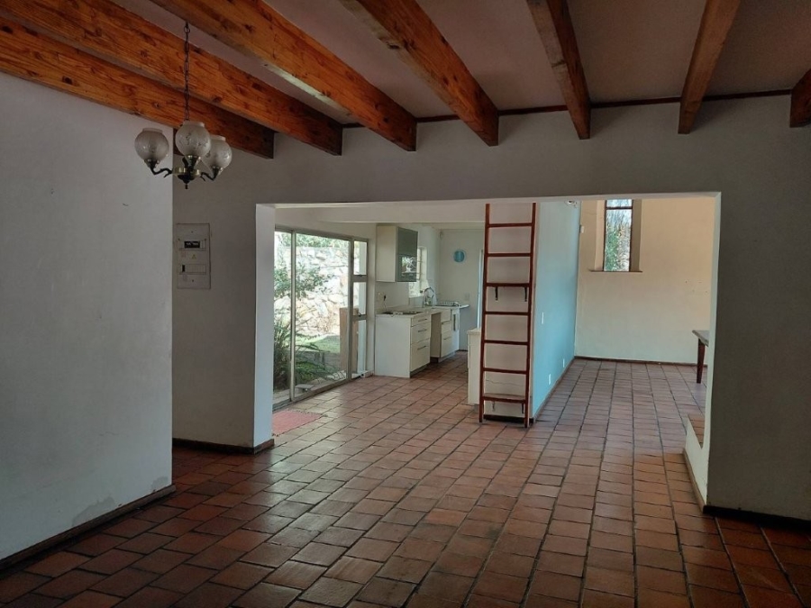 To Let 4 Bedroom Property for Rent in Mountain View Gauteng