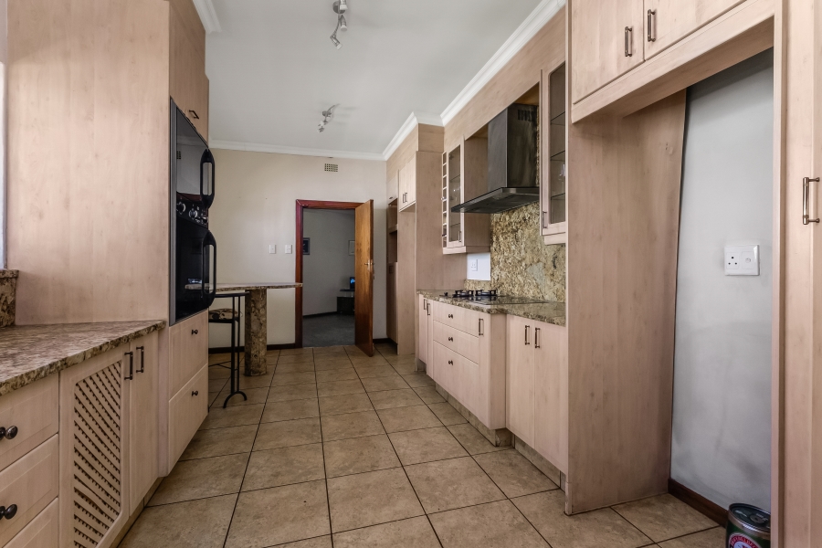 To Let 5 Bedroom Property for Rent in Bryanston Gauteng