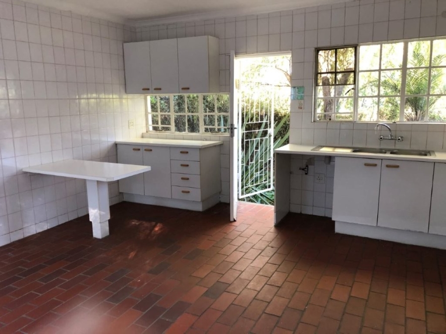 To Let 1 Bedroom Property for Rent in Lyndhurst Gauteng
