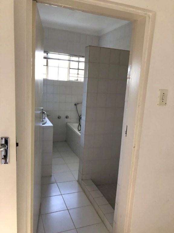 To Let 1 Bedroom Property for Rent in Lyndhurst Gauteng