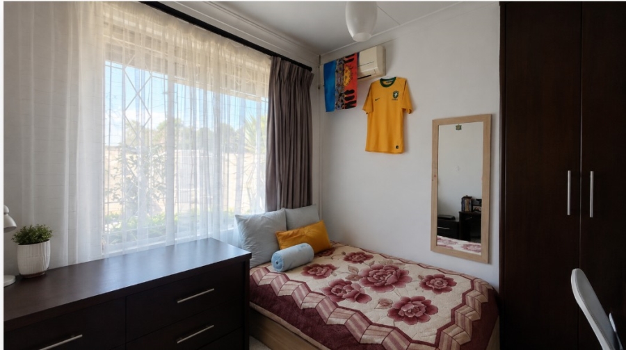 2 Bedroom Property for Sale in Bordeaux Gauteng