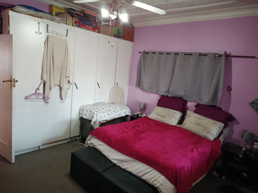 3 Bedroom Property for Sale in The Hill Gauteng