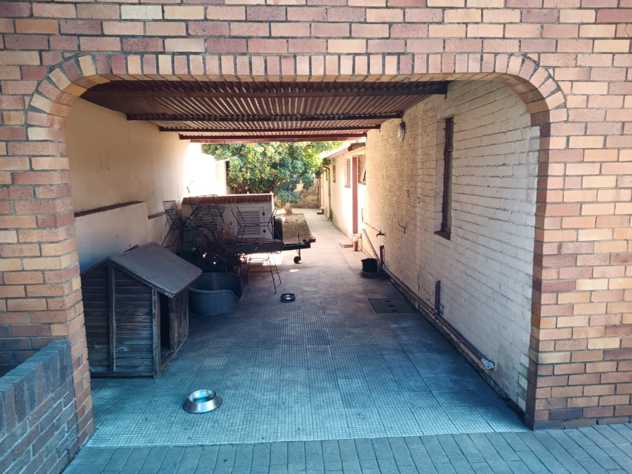 3 Bedroom Property for Sale in The Hill Gauteng