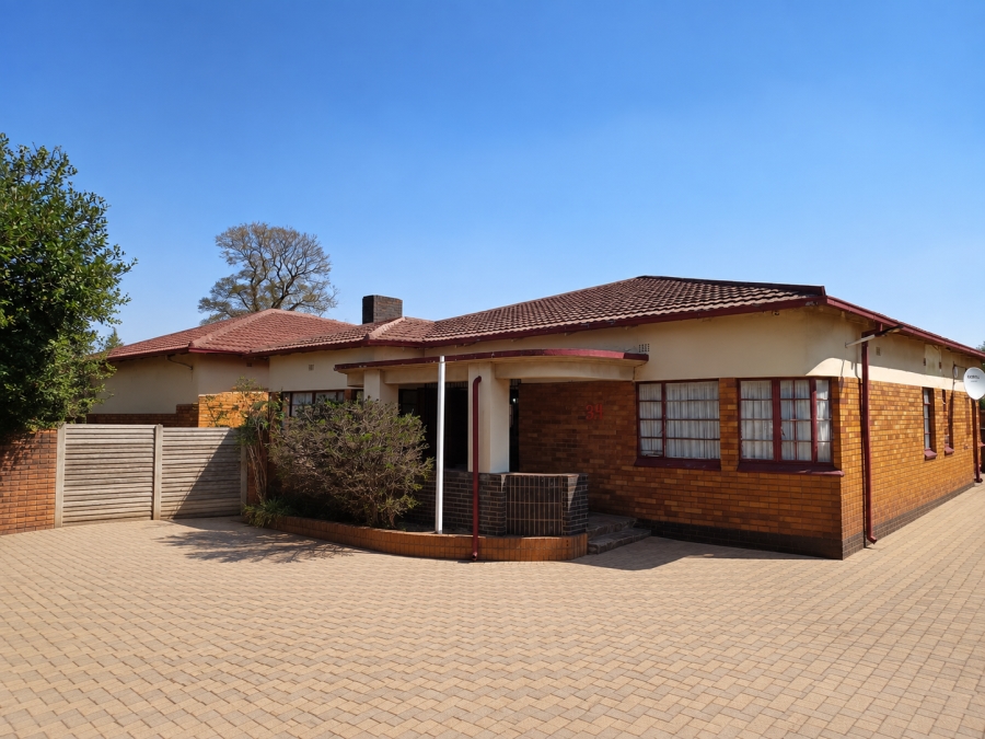 3 Bedroom Property for Sale in The Hill Gauteng