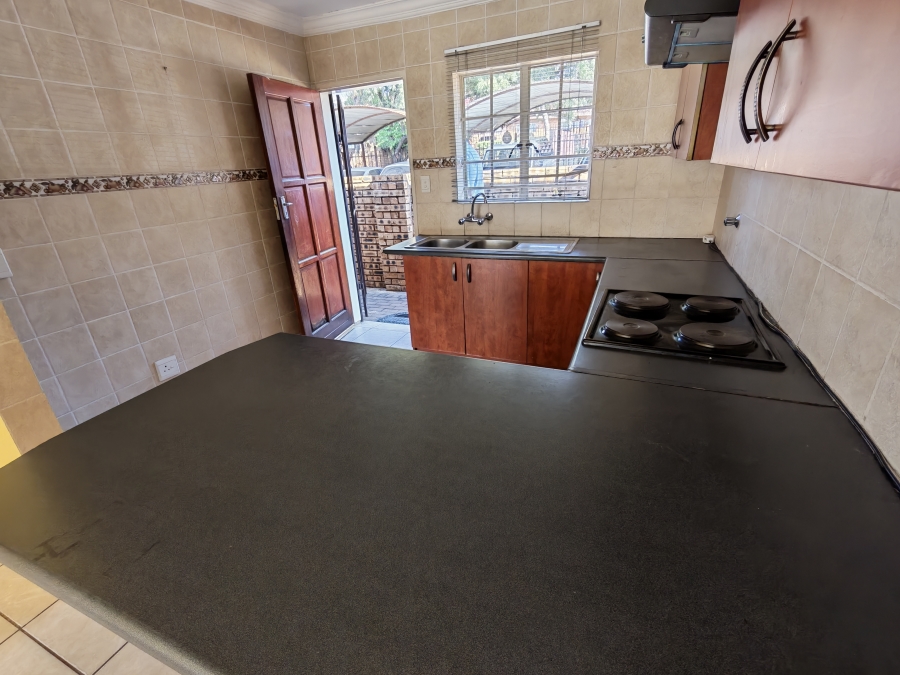 2 Bedroom Property for Sale in Amandasig Gauteng