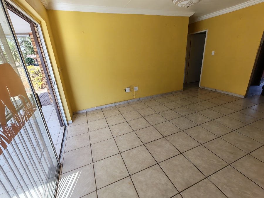 2 Bedroom Property for Sale in Amandasig Gauteng