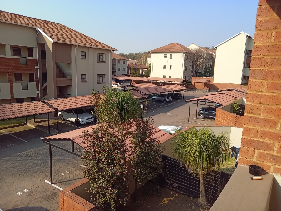 To Let 1 Bedroom Property for Rent in Paulshof Gauteng