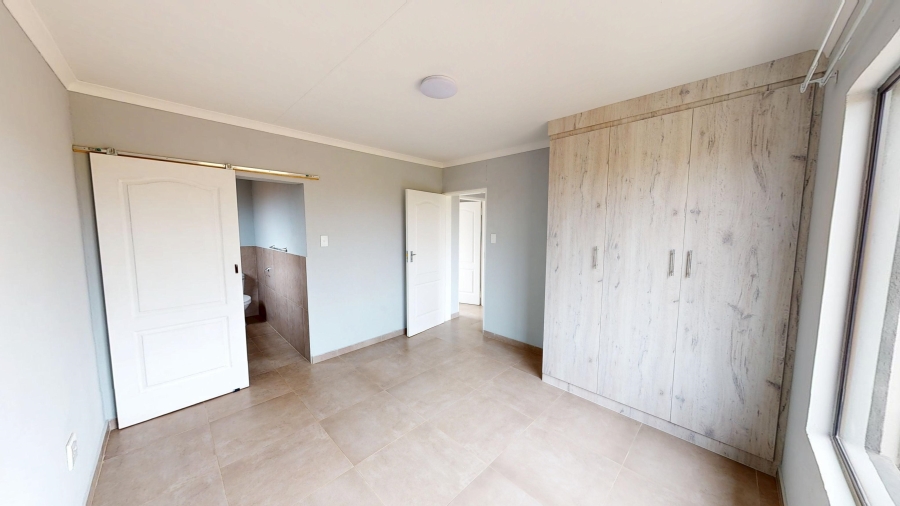 2 Bedroom Property for Sale in The Orchards Gauteng
