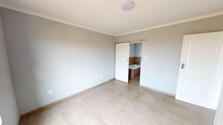 2 Bedroom Property for Sale in The Orchards Gauteng