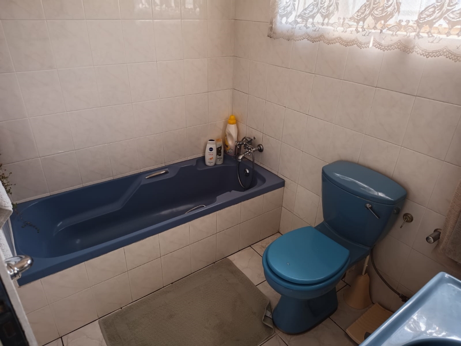 3 Bedroom Property for Sale in Rewlatch Gauteng