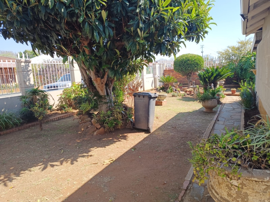 3 Bedroom Property for Sale in Rewlatch Gauteng