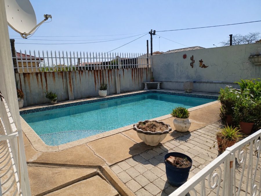 3 Bedroom Property for Sale in Rewlatch Gauteng
