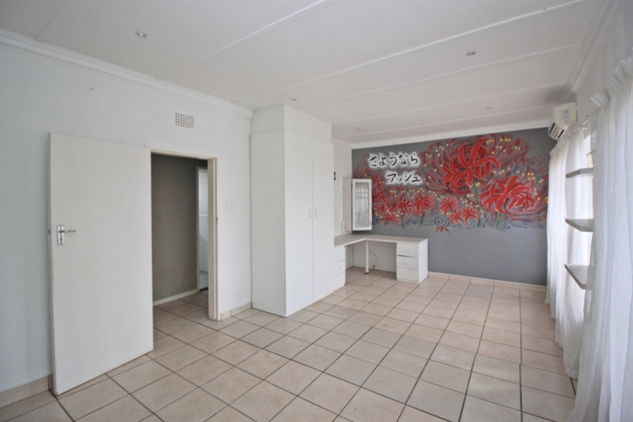 3 Bedroom Property for Sale in Rustivia Gauteng