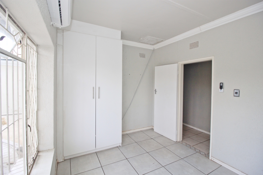 3 Bedroom Property for Sale in Rustivia Gauteng