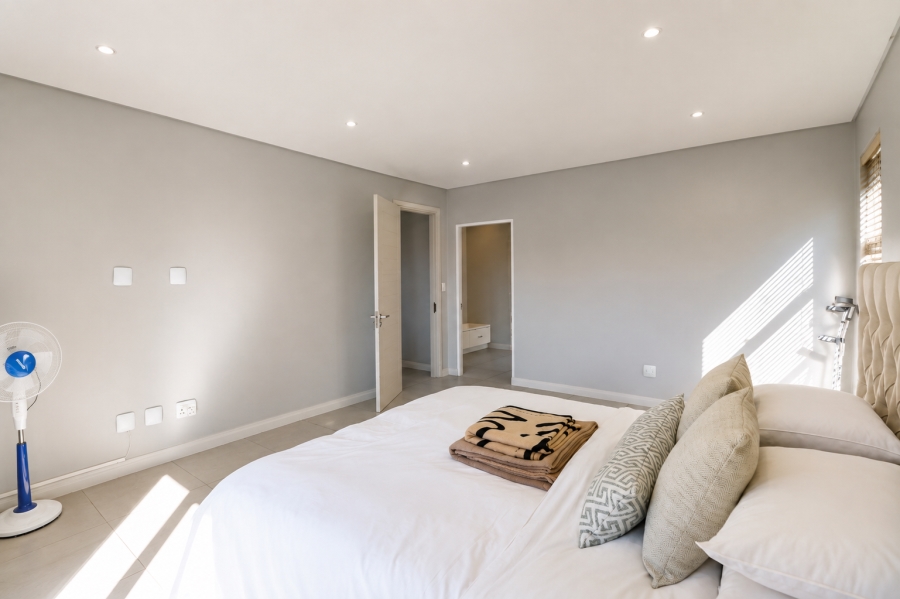 4 Bedroom Property for Sale in Sandown Gauteng