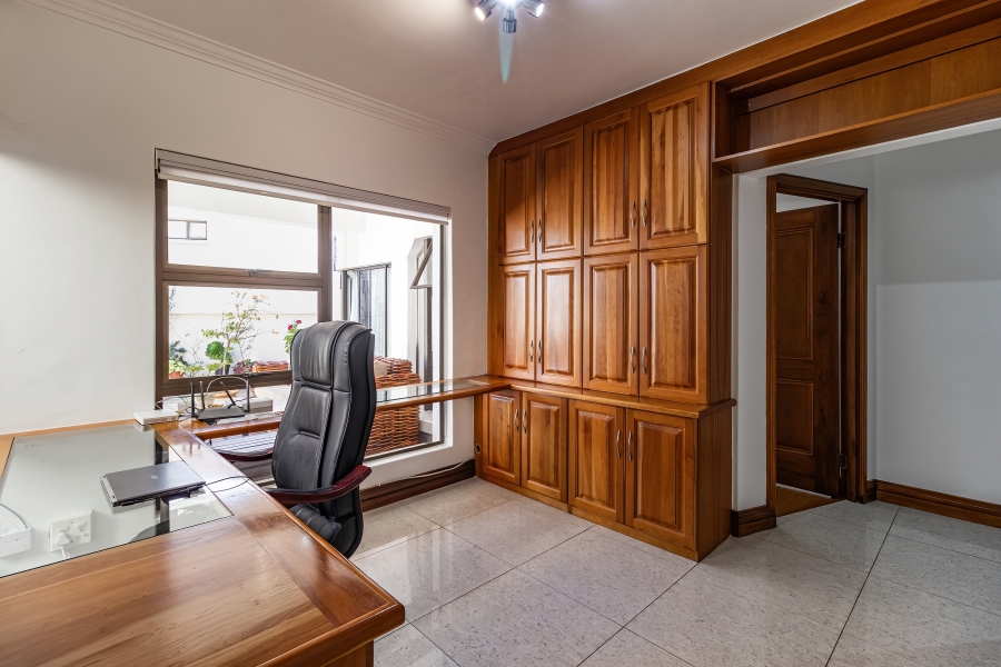 To Let 3 Bedroom Property for Rent in Morningside Gauteng