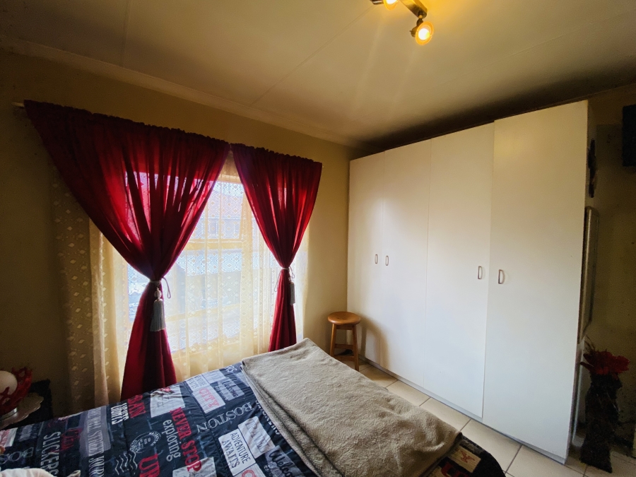 2 Bedroom Property for Sale in Brenthurst Gauteng