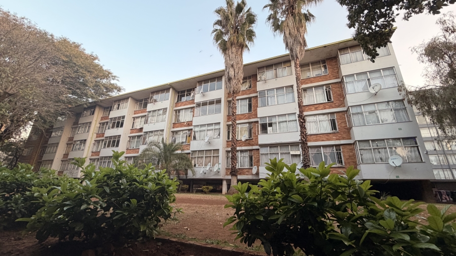 1 Bedroom Property for Sale in Sunnyside Gauteng