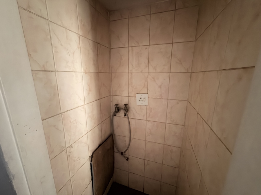 1 Bedroom Property for Sale in Sunnyside Gauteng