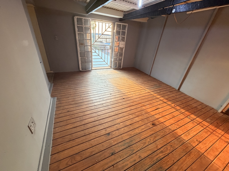 1 Bedroom Property for Sale in Sunnyside Gauteng