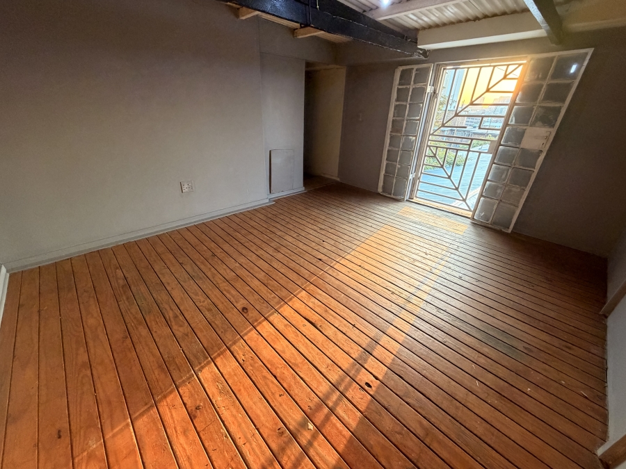 1 Bedroom Property for Sale in Sunnyside Gauteng