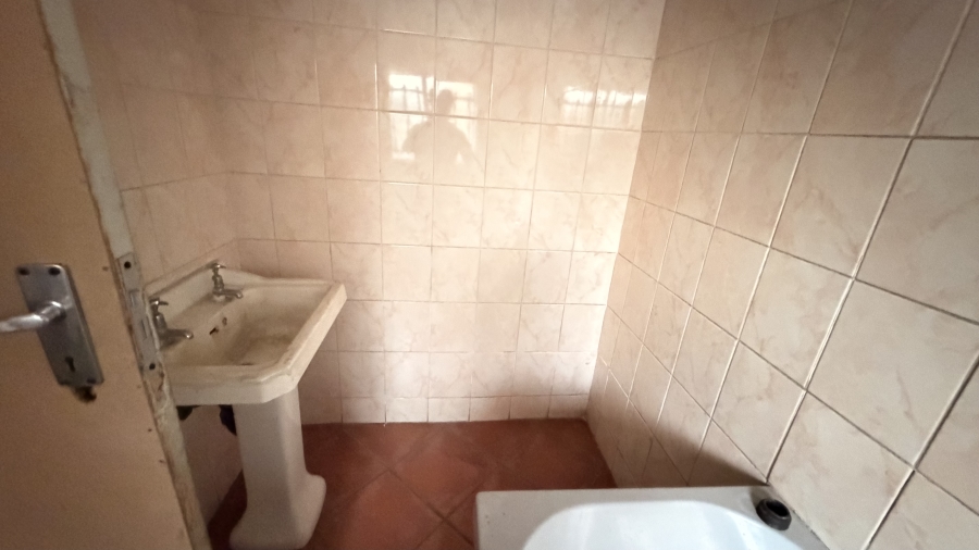 1 Bedroom Property for Sale in Sunnyside Gauteng