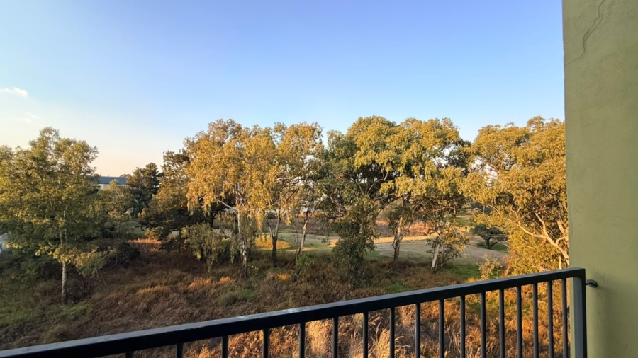 2 Bedroom Property for Sale in Lilianton Gauteng
