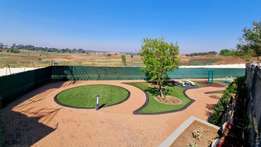 To Let 2 Bedroom Property for Rent in Lilianton Gauteng
