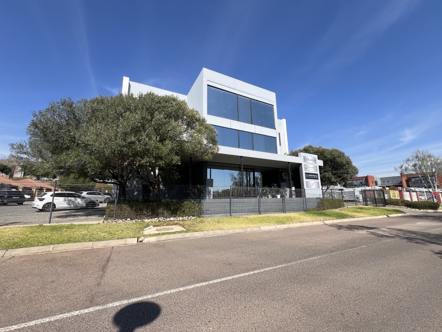 Commercial Property for Sale in Midridge Park Gauteng