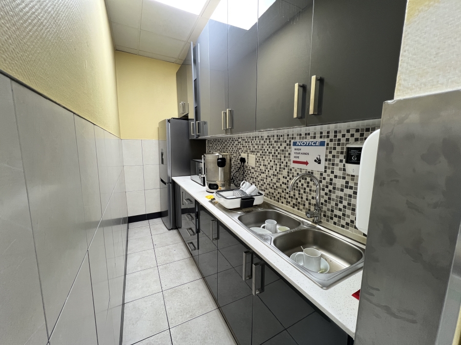Commercial Property for Sale in Midridge Park Gauteng