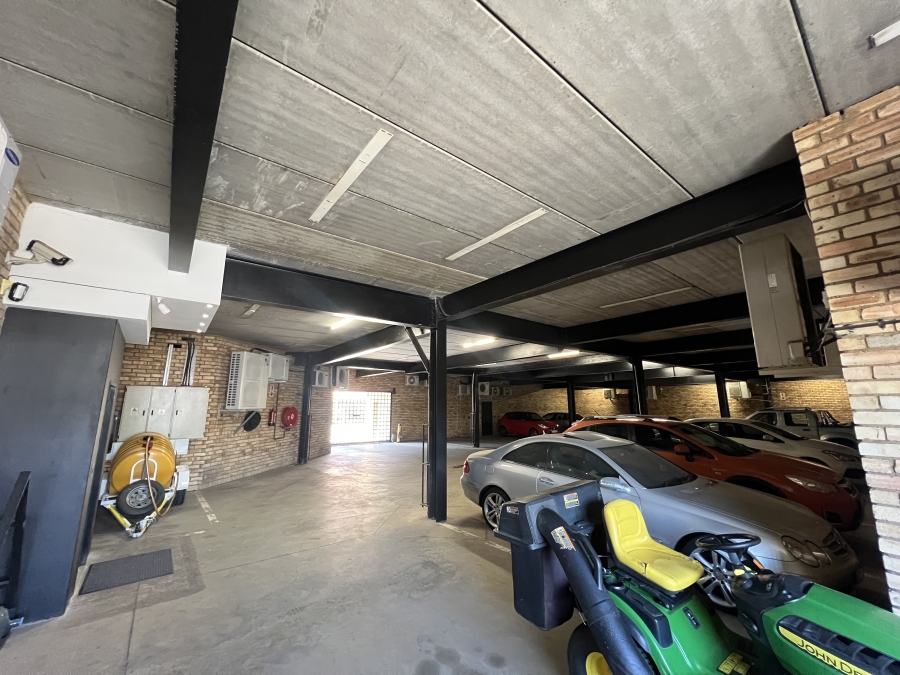 Commercial Property for Sale in Midridge Park Gauteng