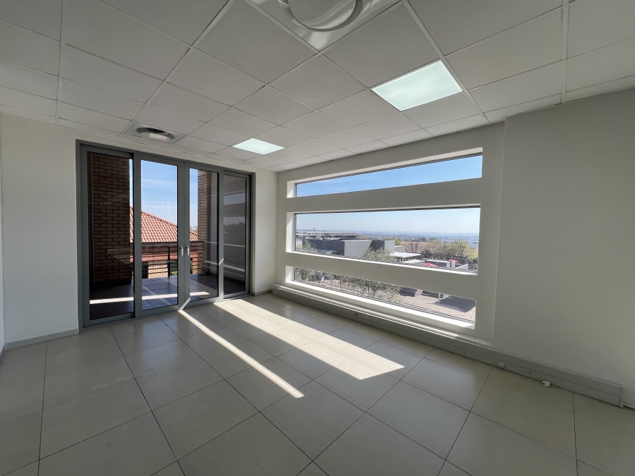 Commercial Property for Sale in Midridge Park Gauteng