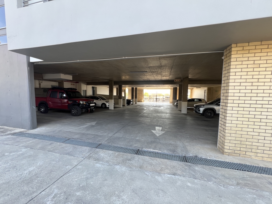 Commercial Property for Sale in Midridge Park Gauteng