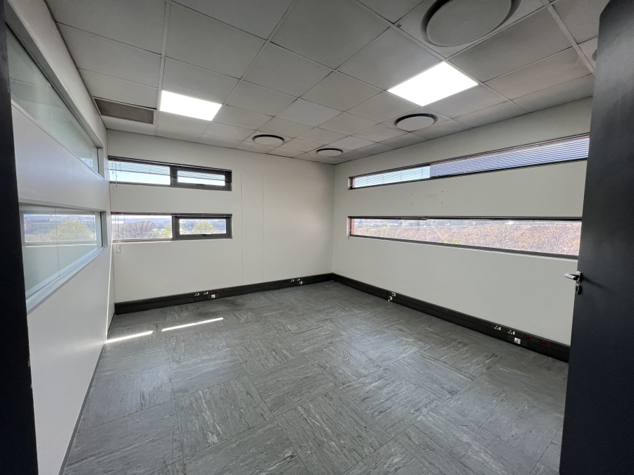 Commercial Property for Sale in Midridge Park Gauteng