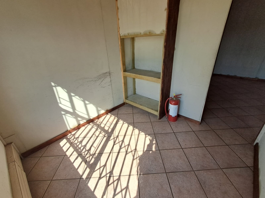 To Let Commercial Property for Rent in Meyerton Central Gauteng