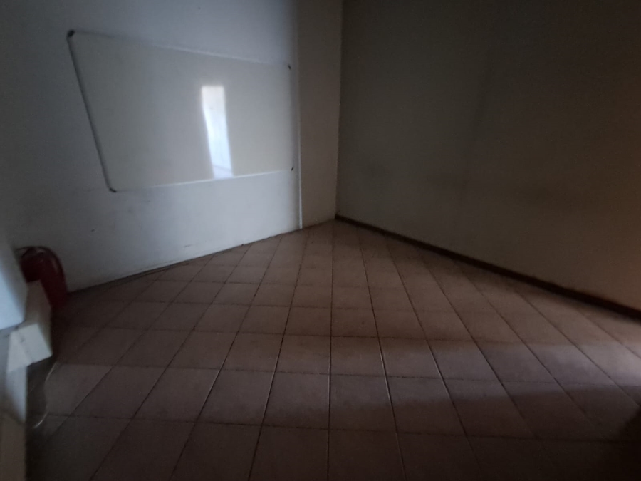 To Let Commercial Property for Rent in Meyerton Central Gauteng