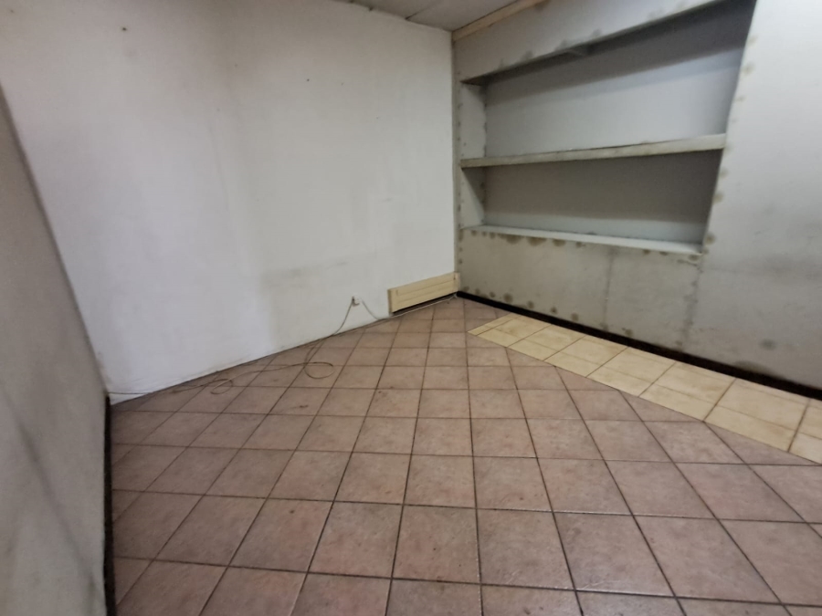 To Let Commercial Property for Rent in Meyerton Central Gauteng