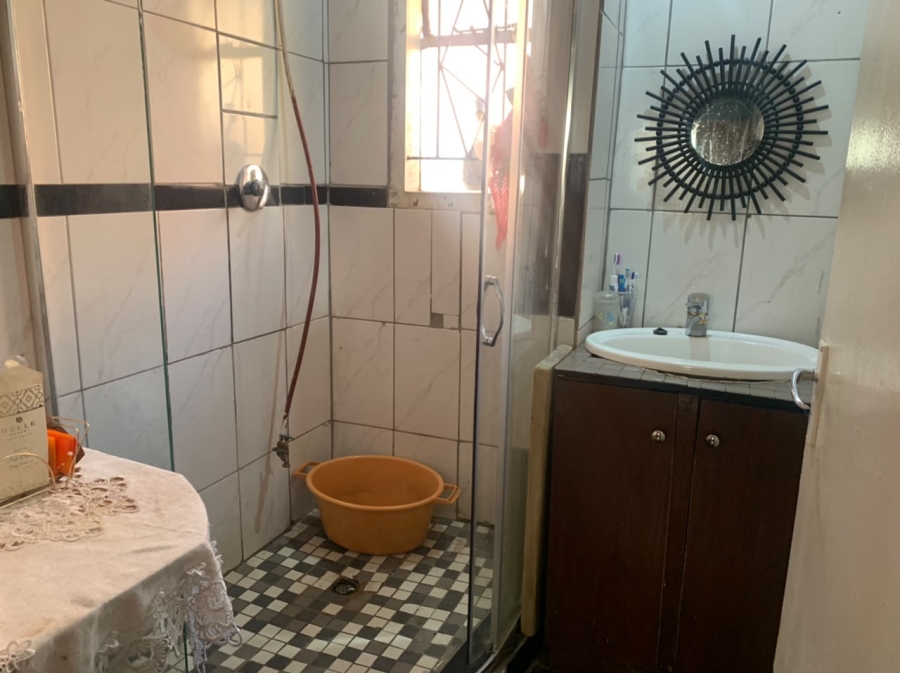 3 Bedroom Property for Sale in Lakeside Gauteng