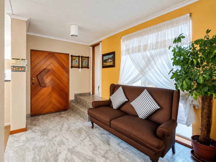 4 Bedroom Property for Sale in Three Rivers East Gauteng