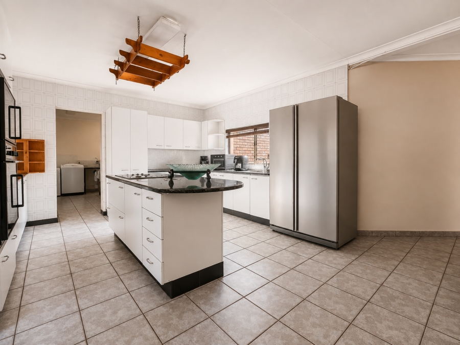 4 Bedroom Property for Sale in Three Rivers East Gauteng