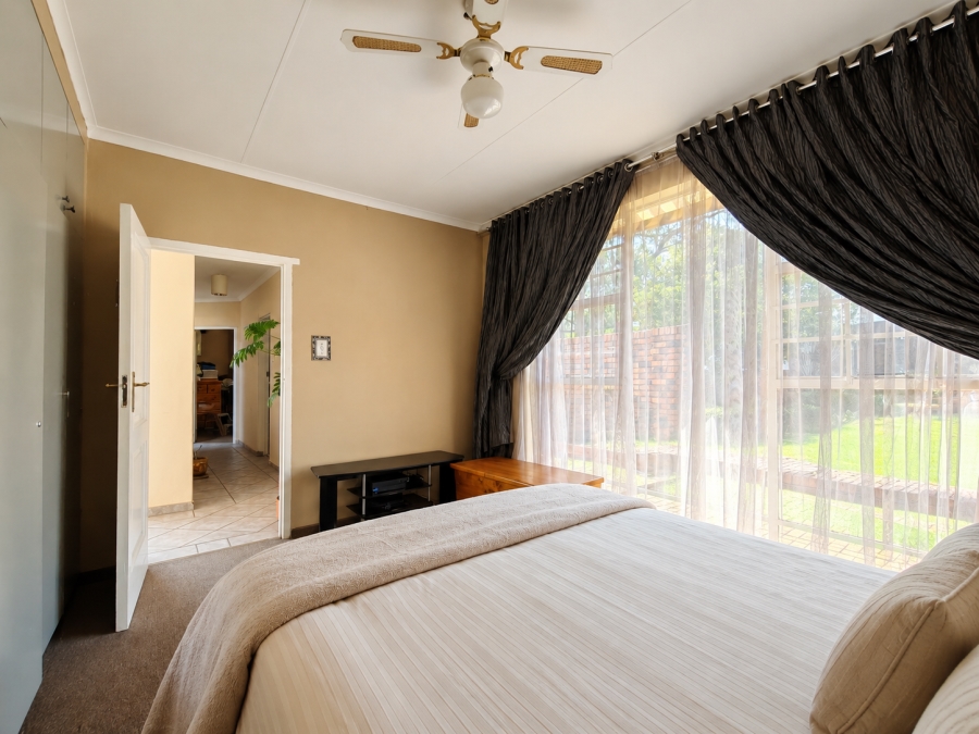 4 Bedroom Property for Sale in Three Rivers East Gauteng