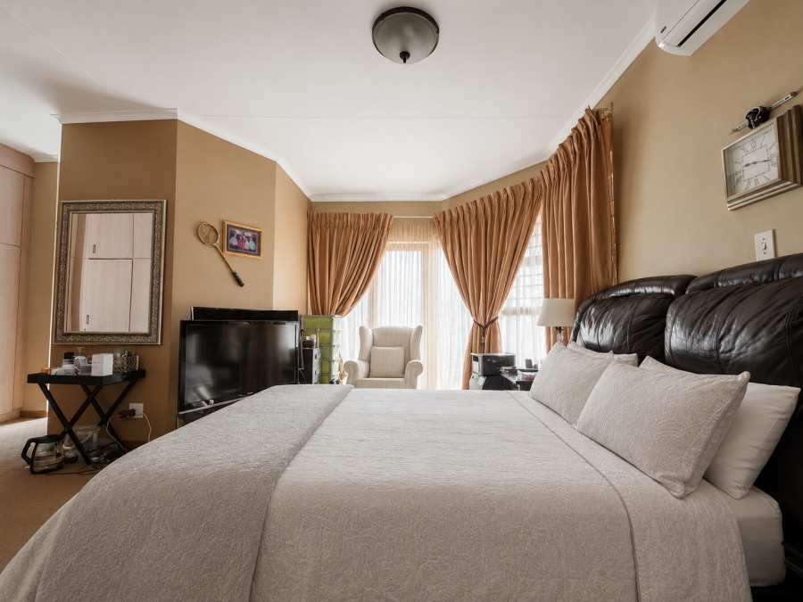4 Bedroom Property for Sale in Three Rivers East Gauteng