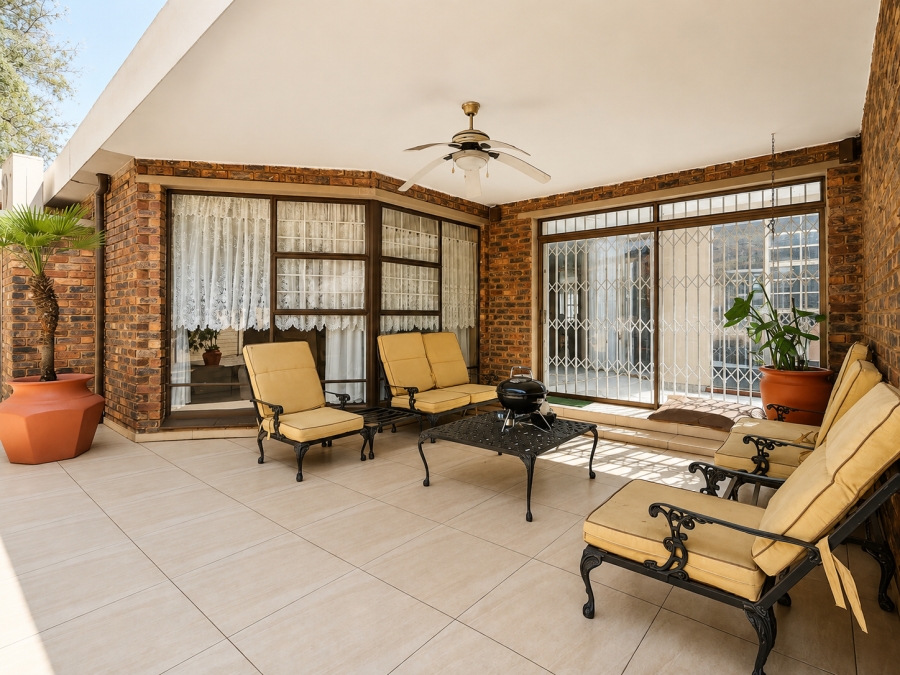 4 Bedroom Property for Sale in Three Rivers East Gauteng
