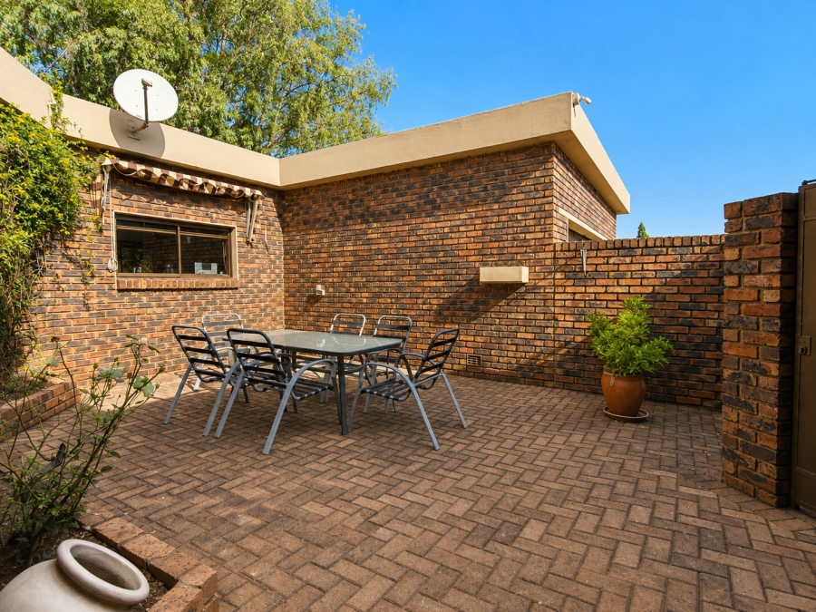 4 Bedroom Property for Sale in Three Rivers East Gauteng
