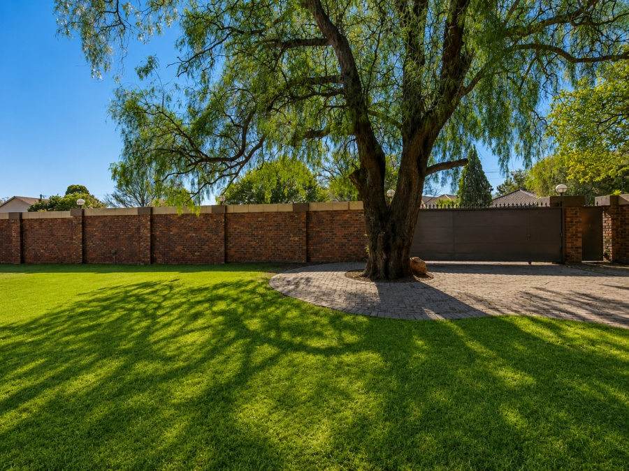 4 Bedroom Property for Sale in Three Rivers East Gauteng