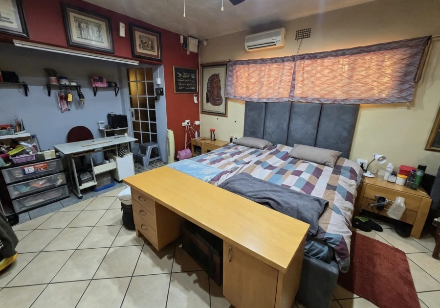 Commercial Property for Sale in Buyscelia Gauteng