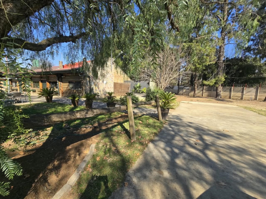 Commercial Property for Sale in Buyscelia Gauteng