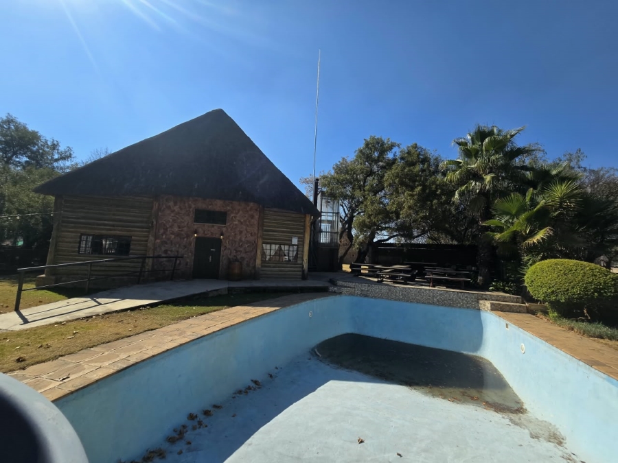 Commercial Property for Sale in Buyscelia Gauteng