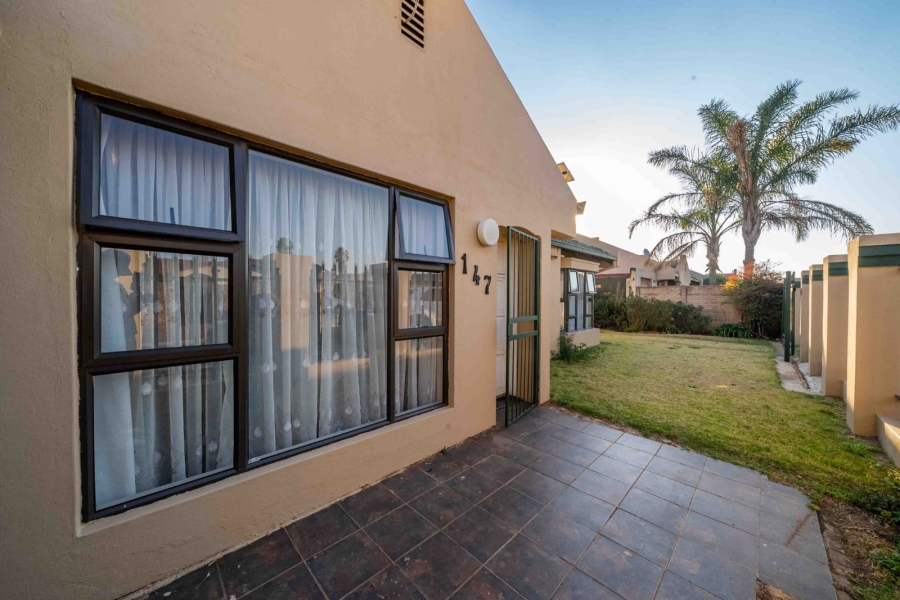 2 Bedroom Property for Sale in Huntingdon Gauteng