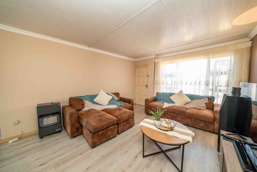 2 Bedroom Property for Sale in Huntingdon Gauteng
